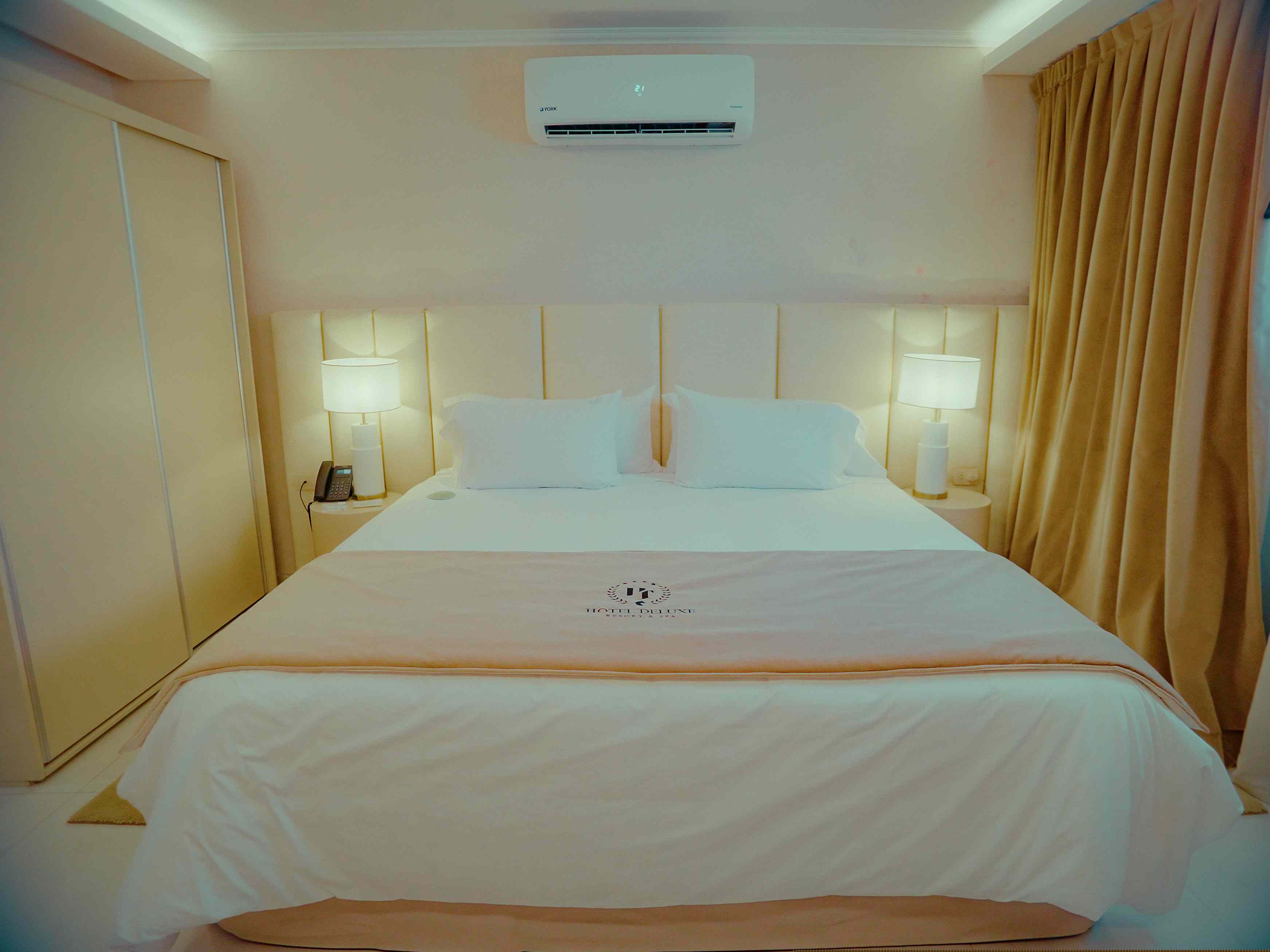 Suite Valentina HT Hotel Deluxe